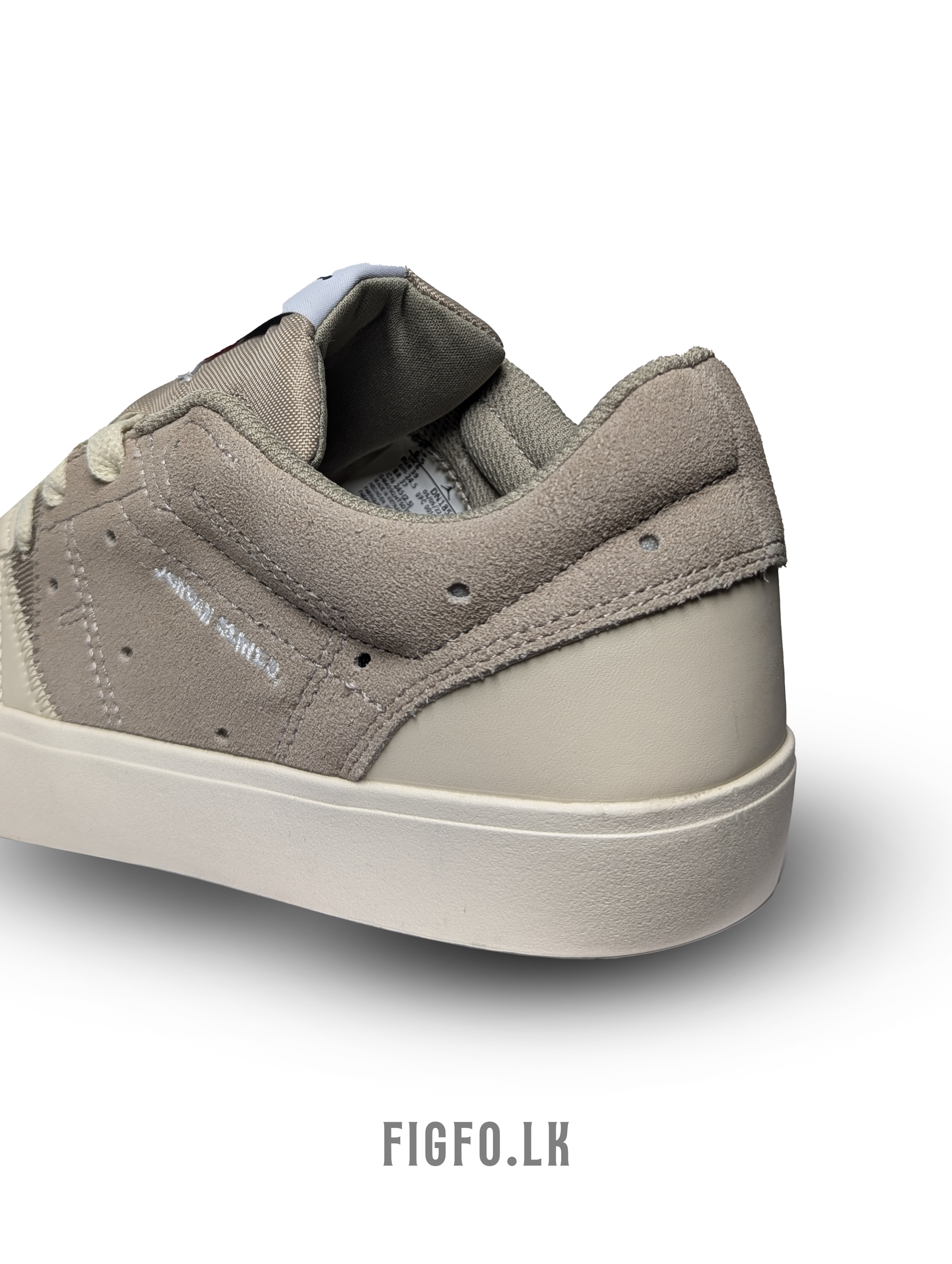 Jordan Series ES (L)