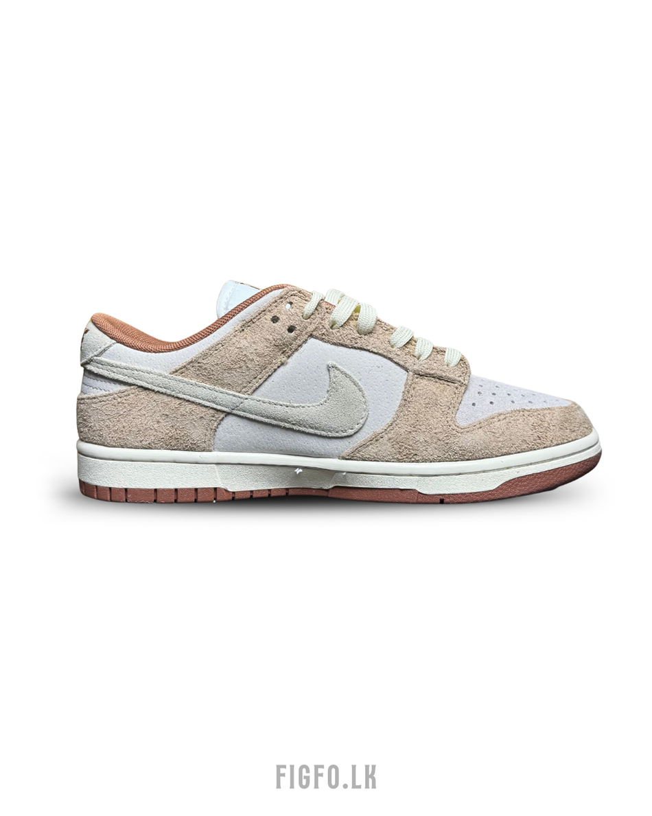 Nike Dunk Low PRM "Medium Curry"