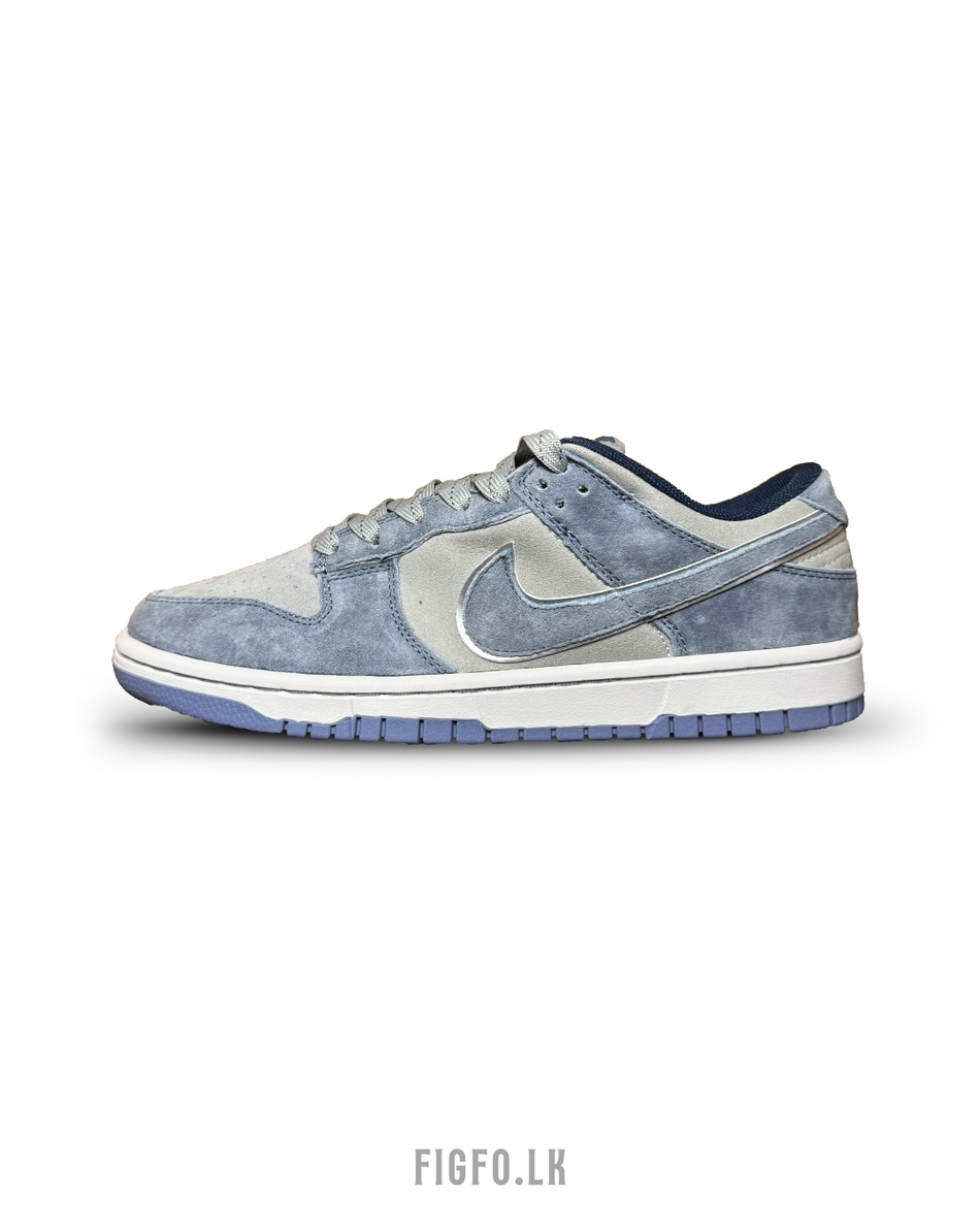 SB Dunk Low x Otomo Katsuhiro